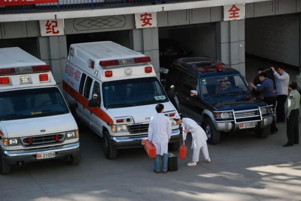 阿图什市救护车转院