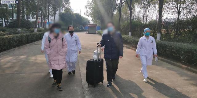 阿图什市病人院后返乡
